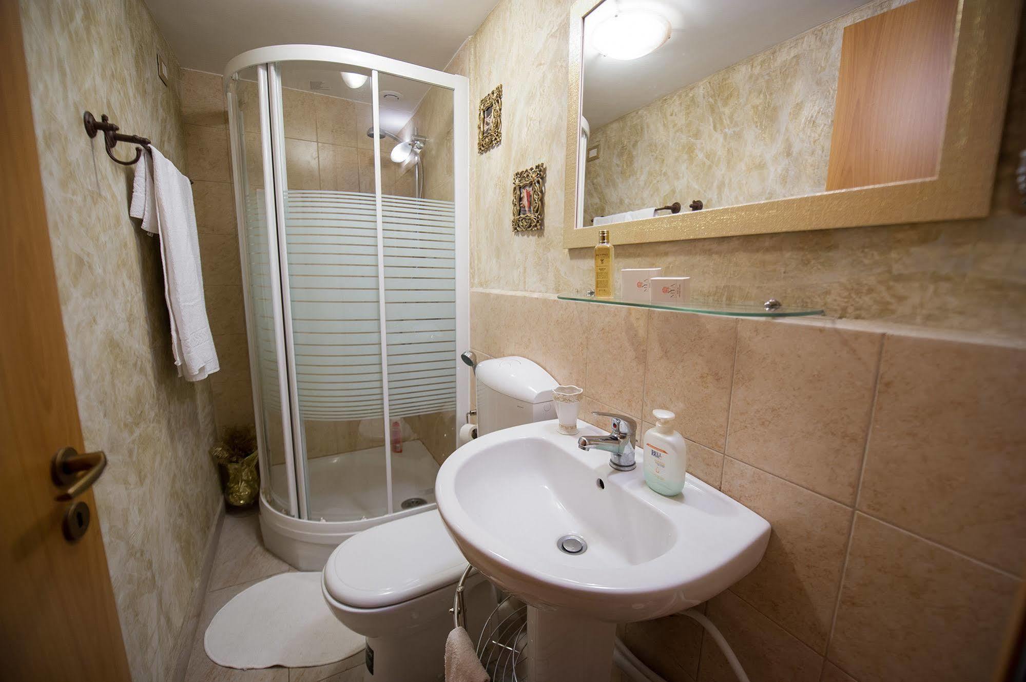 Art Domus Reale Bed & Breakfast Roma Dış mekan fotoğraf