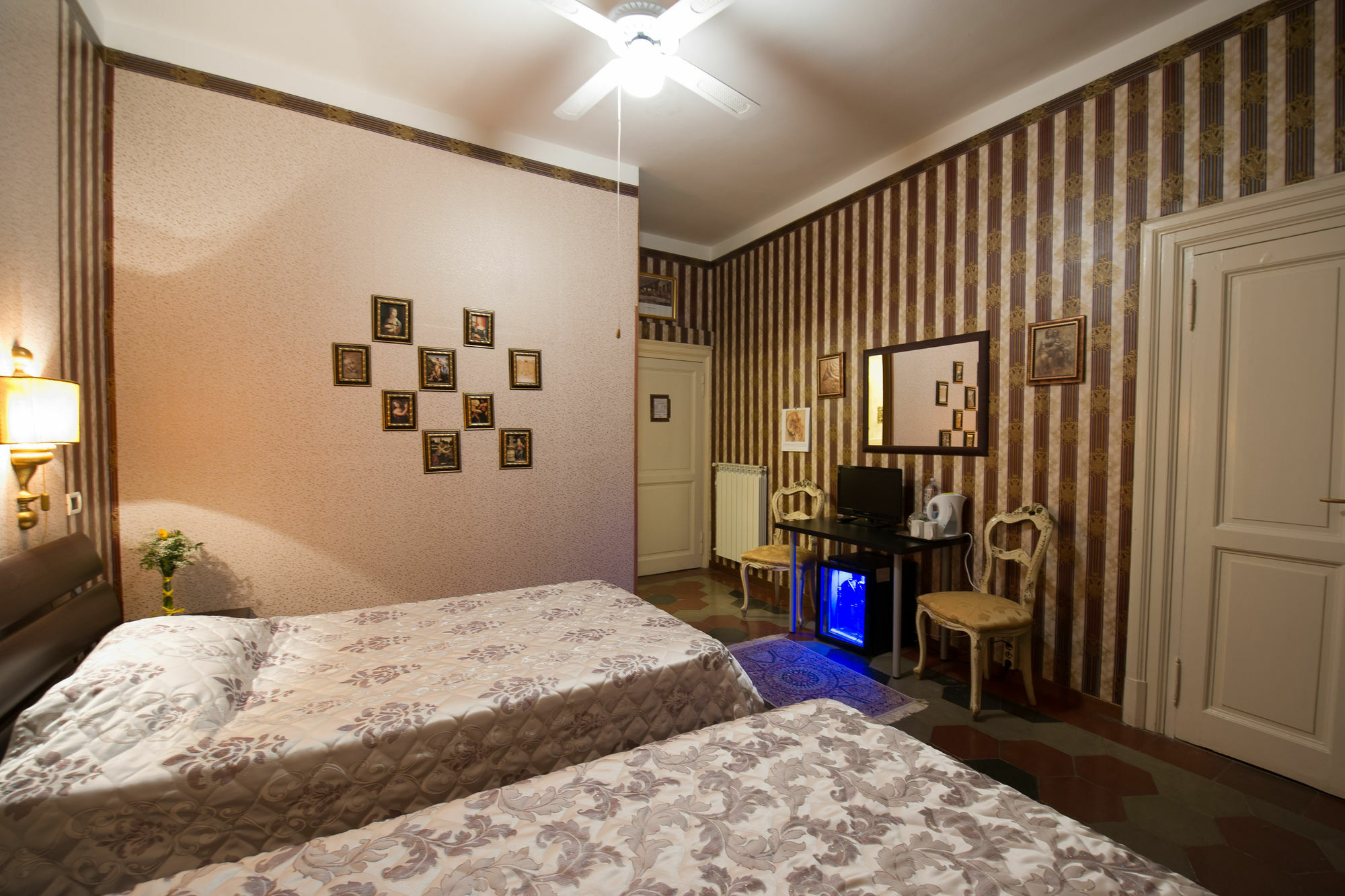 Art Domus Reale Bed & Breakfast Roma Dış mekan fotoğraf